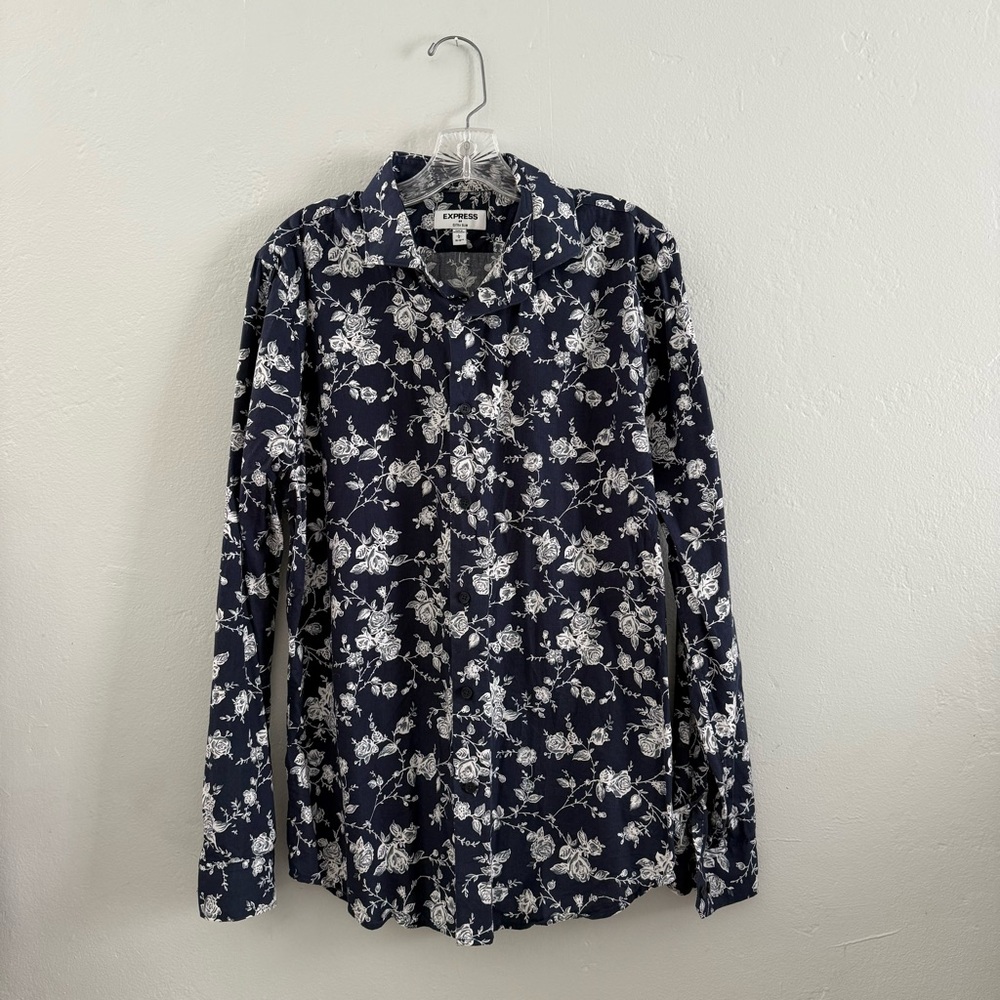 Express Men’s Dress Shirt. Extra Slim Fit Size Large